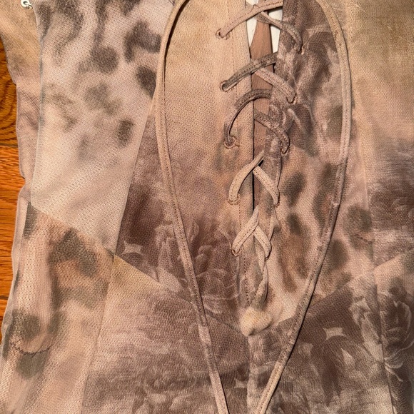 House of CB Beige Floral Maxi Dress - Picture 10 of 11